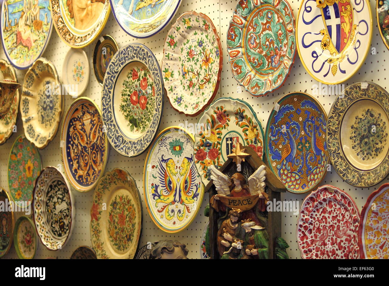 porcelain-plates-hi-res-stock-photography-and-images-alamy