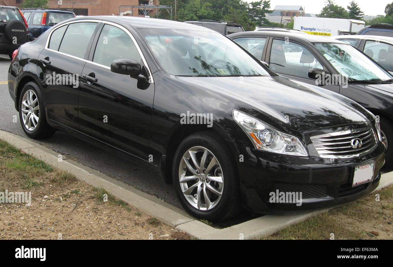 Infiniti G35 Sedan Multicolor Halo Kit (2007-2009), image size:1300x883