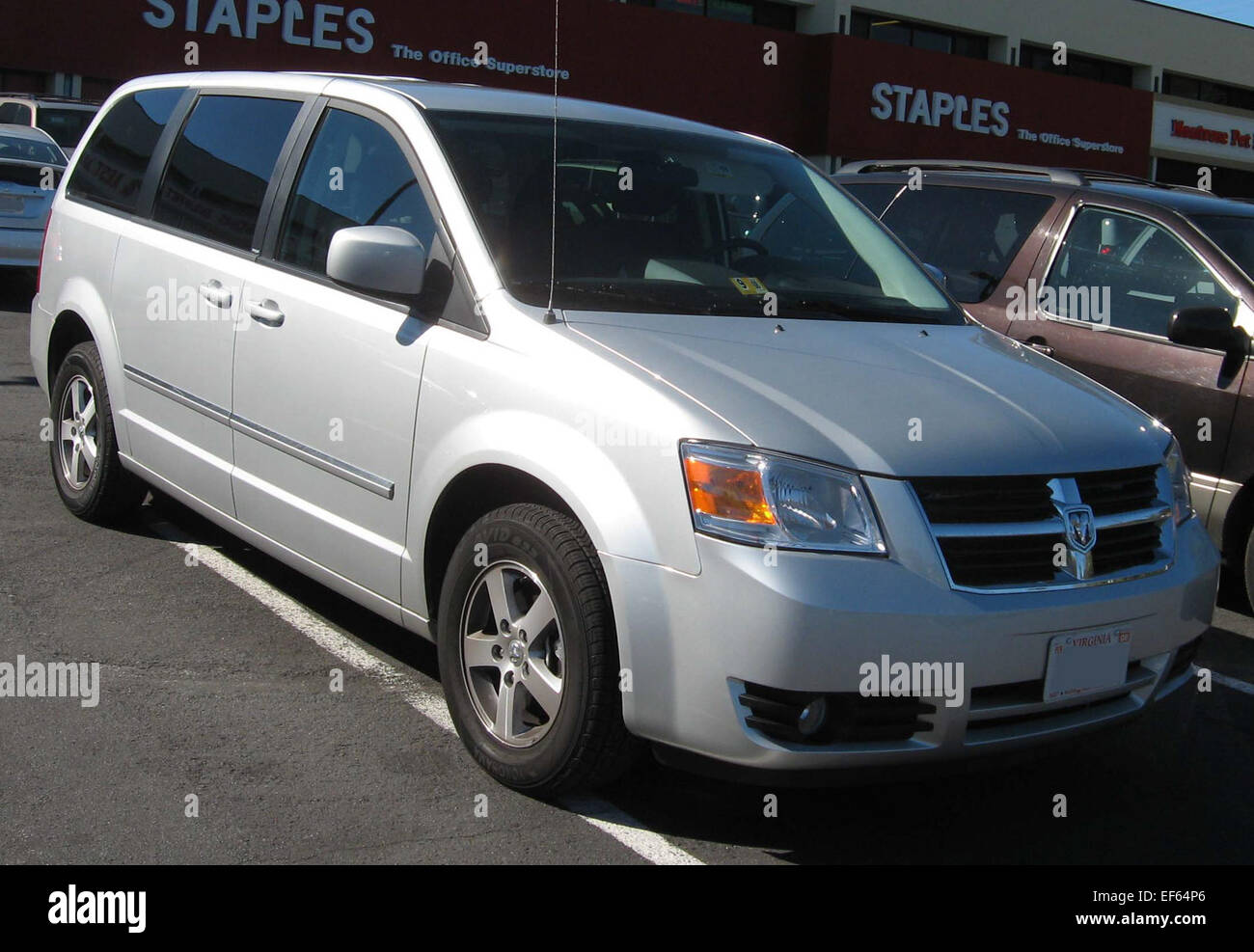 Dodge grand caravan hires stock photography and images Alamy
