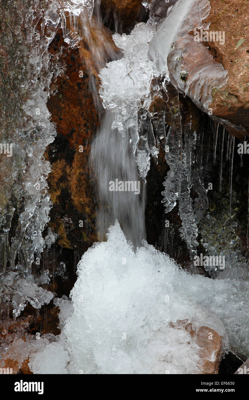 Frozen stream and rocks, Cumbrian lake District, UK Stock Photo - Alamy