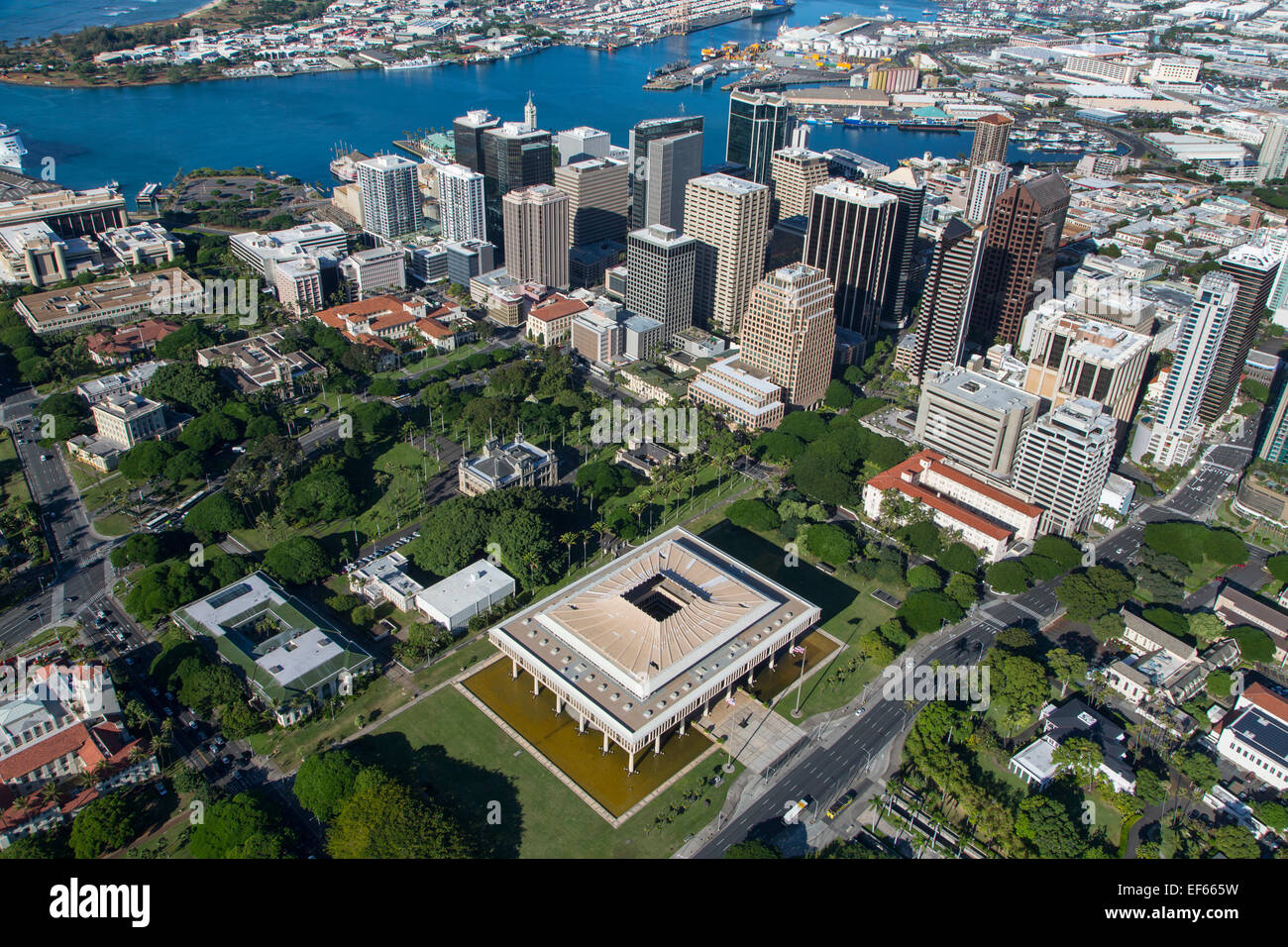 Honolulu aerial hi-res stock photography and images - Alamy