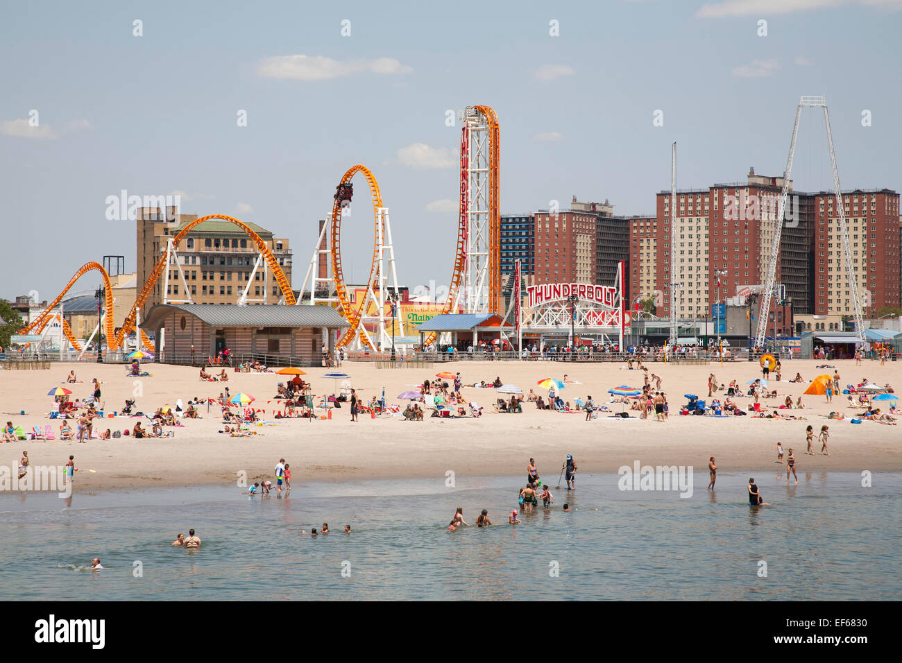 Luna park coney hi-res stock photography and images - Alamy
