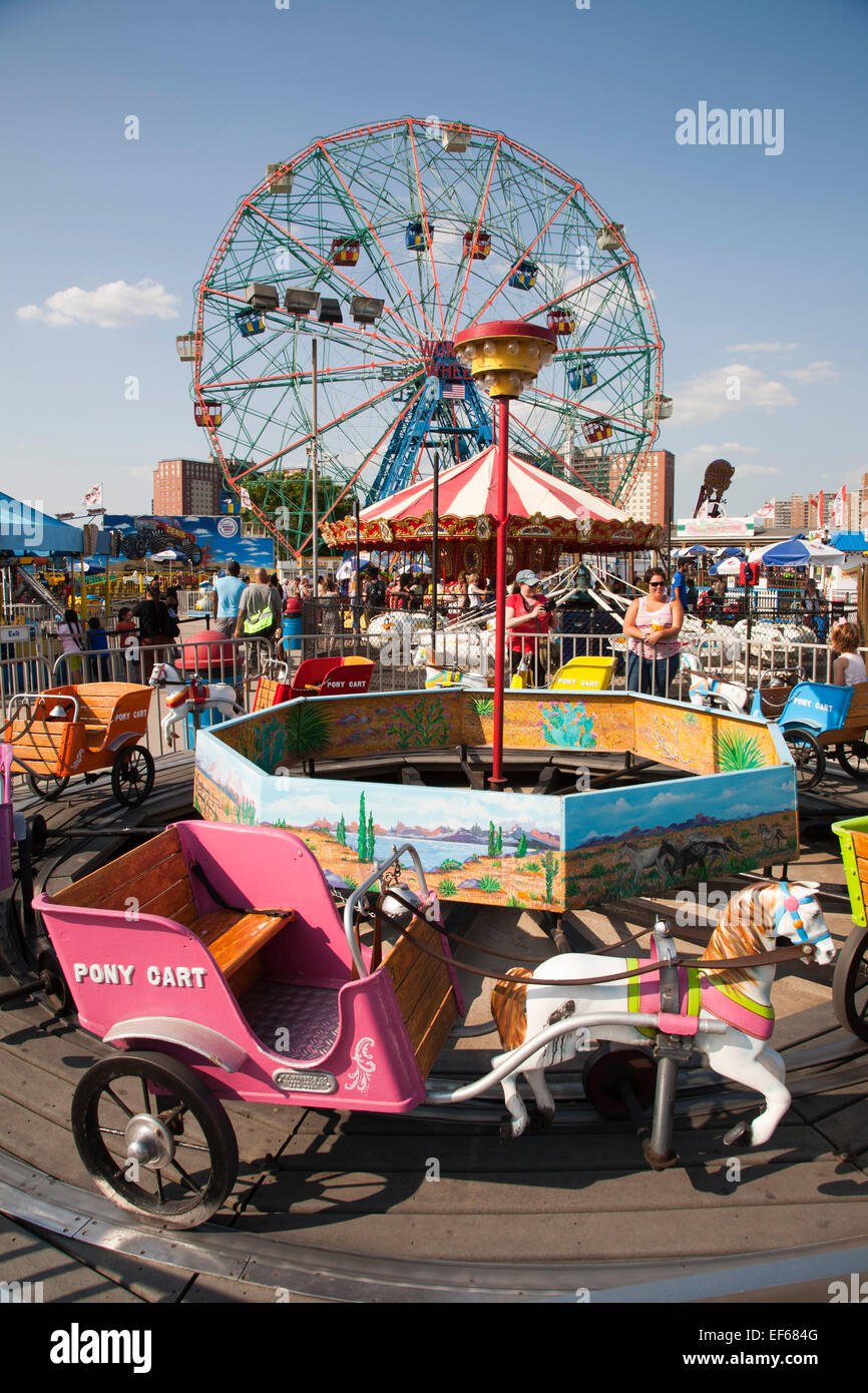 wonder wheel, amusement park, Coney Island, New York, USA, America Stock Photo