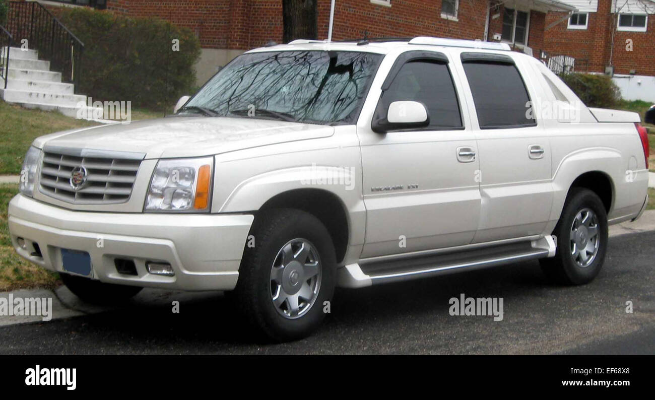 Cadillac escalade ext hi-res stock photography and images - Alamy, image size:1300x794