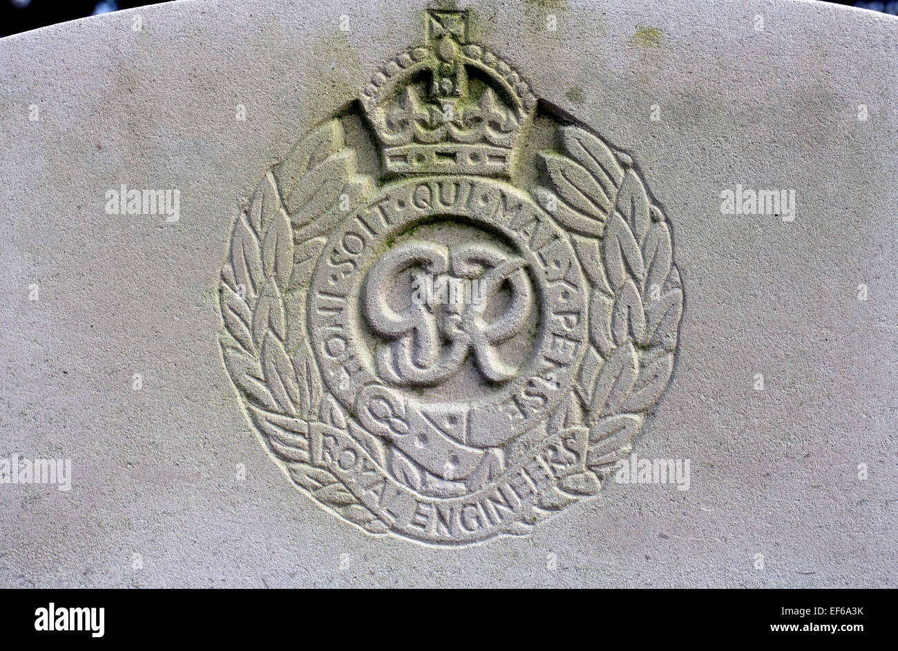 Royal Engineers emblem on a war grave Stock Photo