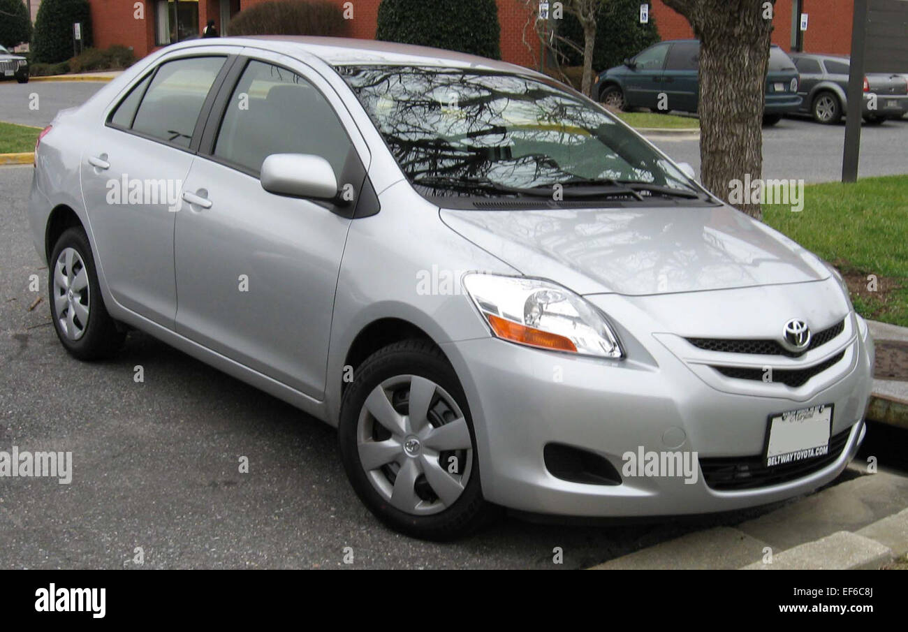 2007 Toyota Yaris Sedan Stock Photo Alamy