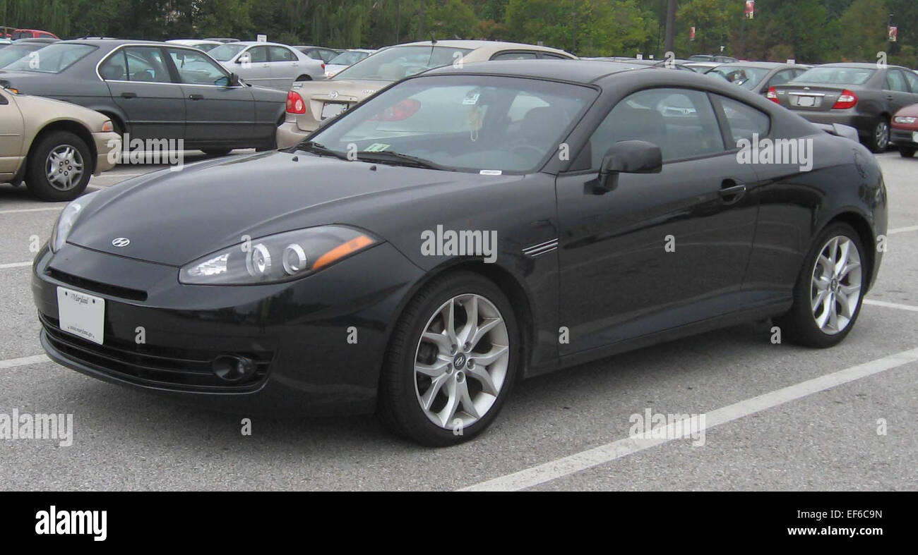 The 2007 Hyundai Tiburon GT is a sporty compact coupe featuring a 2.7L ...