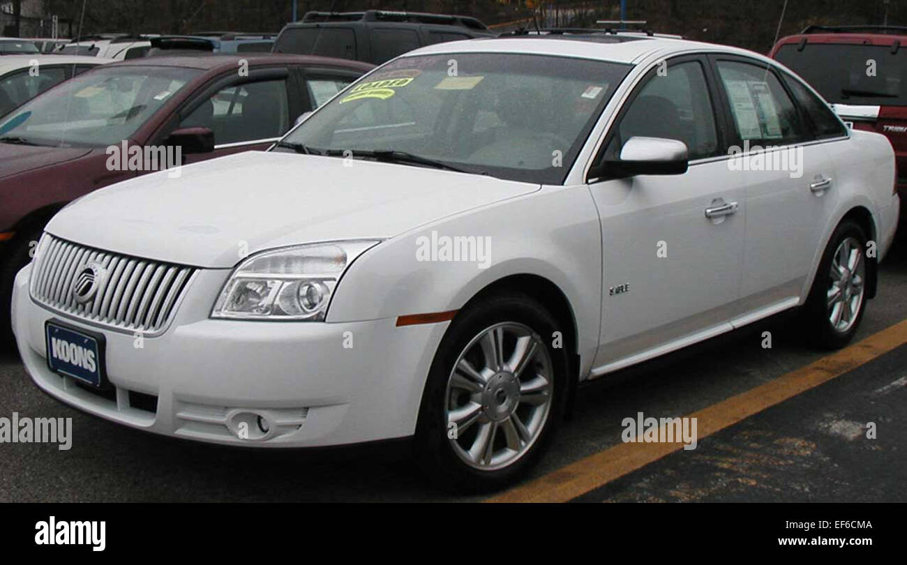 The 2008 Mercury Sable Premier is a mid-size sedan known for its smooth ...