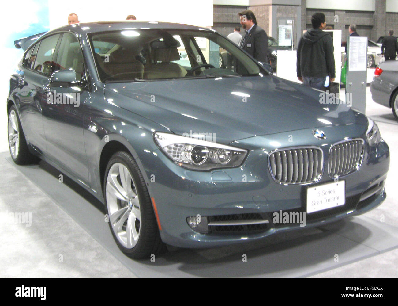 The 2010 BMW 550i Gran Turismo is a luxury hatchback that combines ...