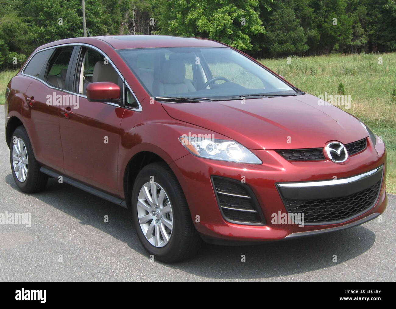 10 Mazda Cx 7 I Sport 08 04 10 Stock Photo Alamy 10 Mazda Cx 7 I Sport 08 04 10 Stock Photo Alamy