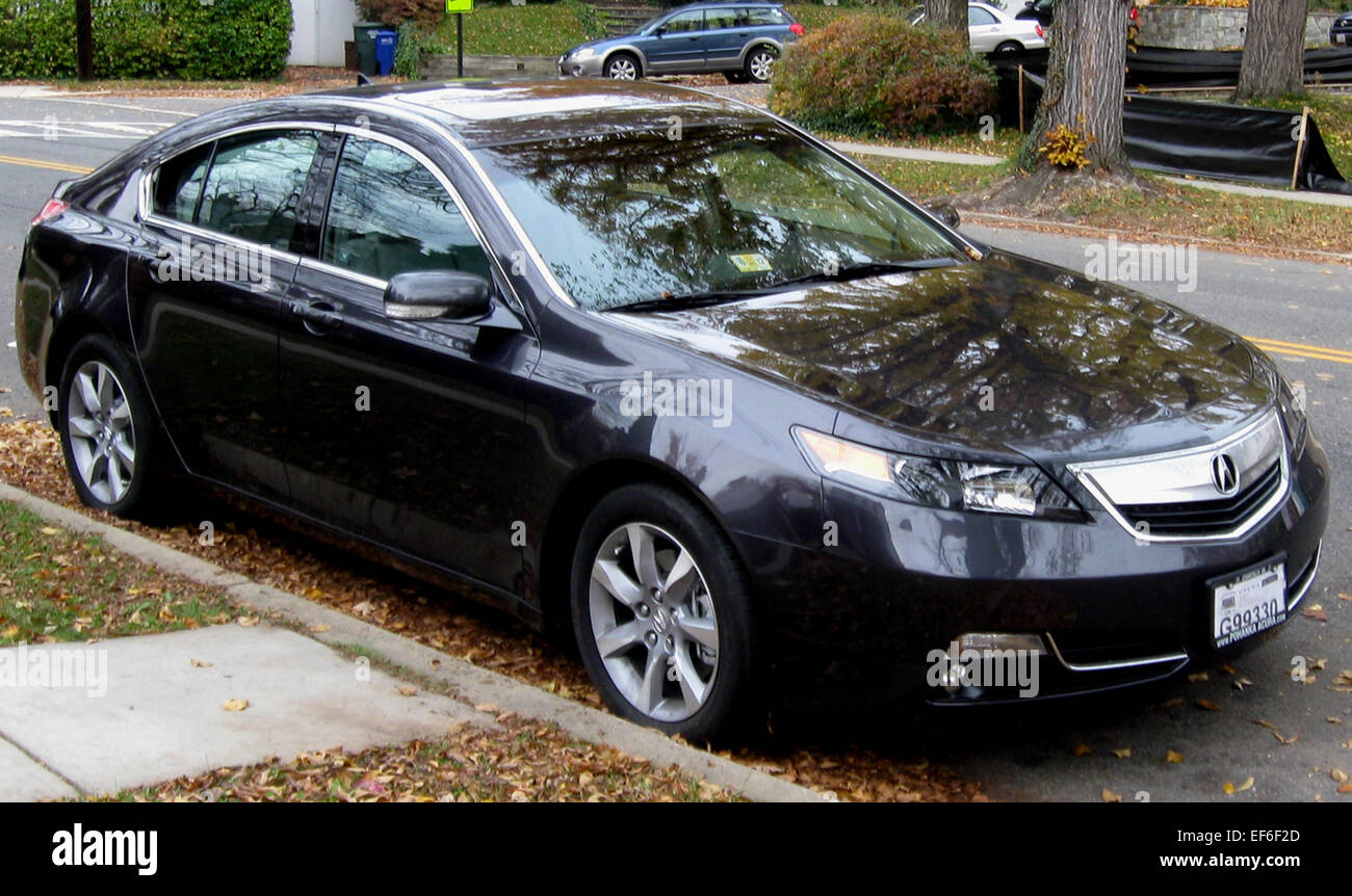 Acura Tl High Resolution Stock Photography And Images Alamy