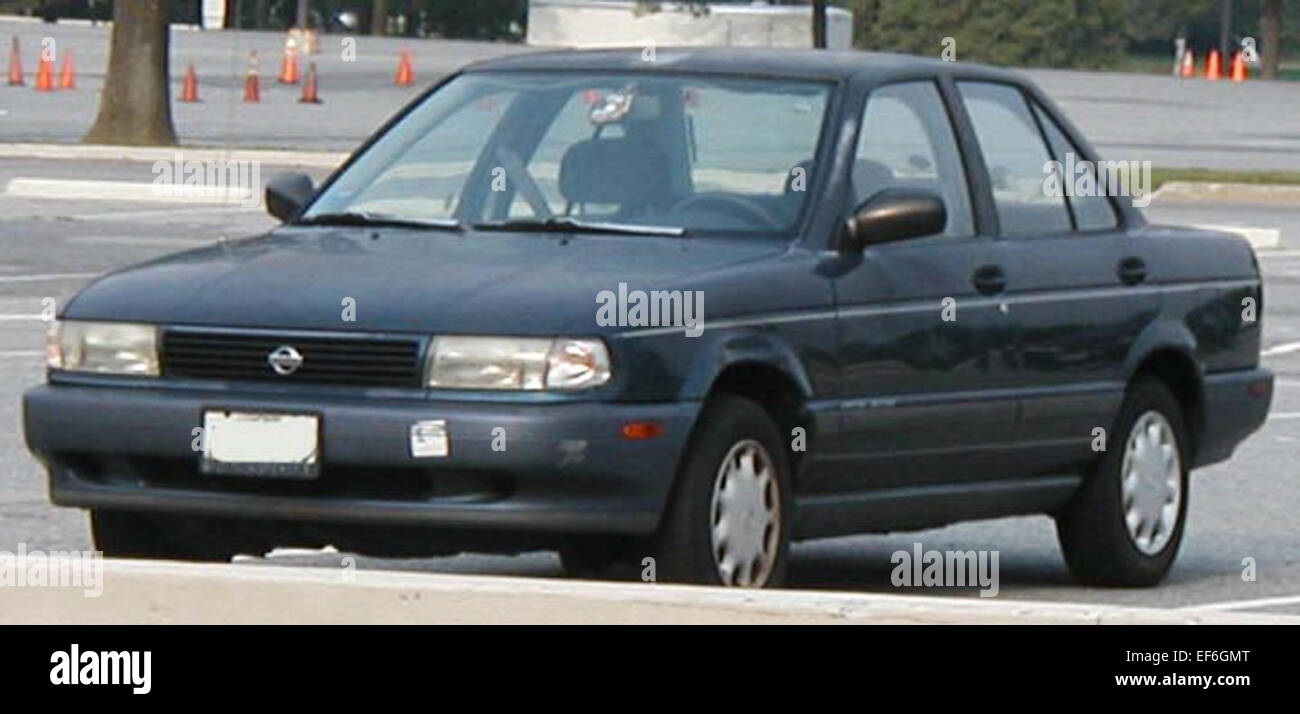 3rd Nissan Sentra Stock Photo - Alamy