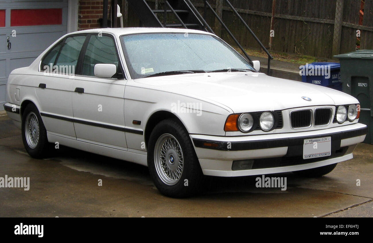 Bmw e34 5 series hi-res stock photography and images - Alamy