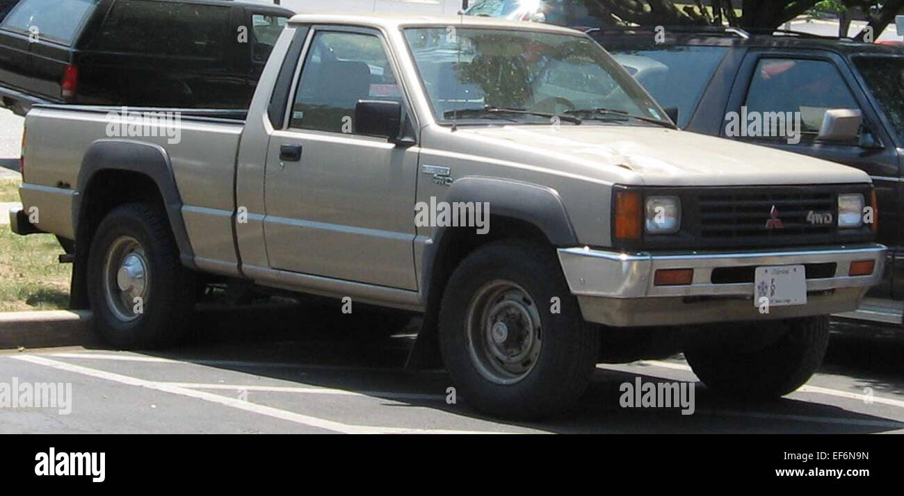 Mitsubishi Mighty Max Stock Photo Alamy