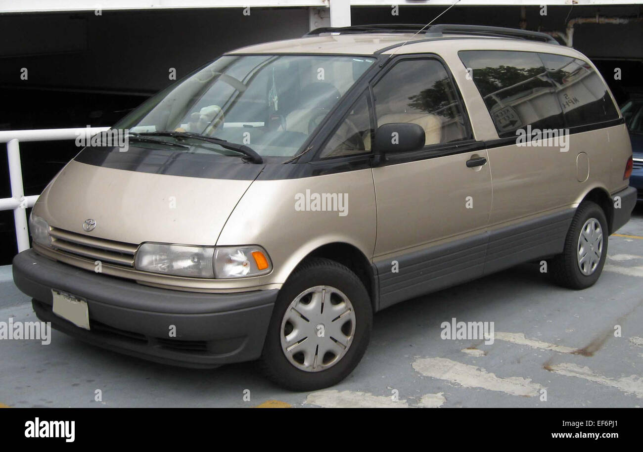Toyota van hi-res stock photography and images - Alamy