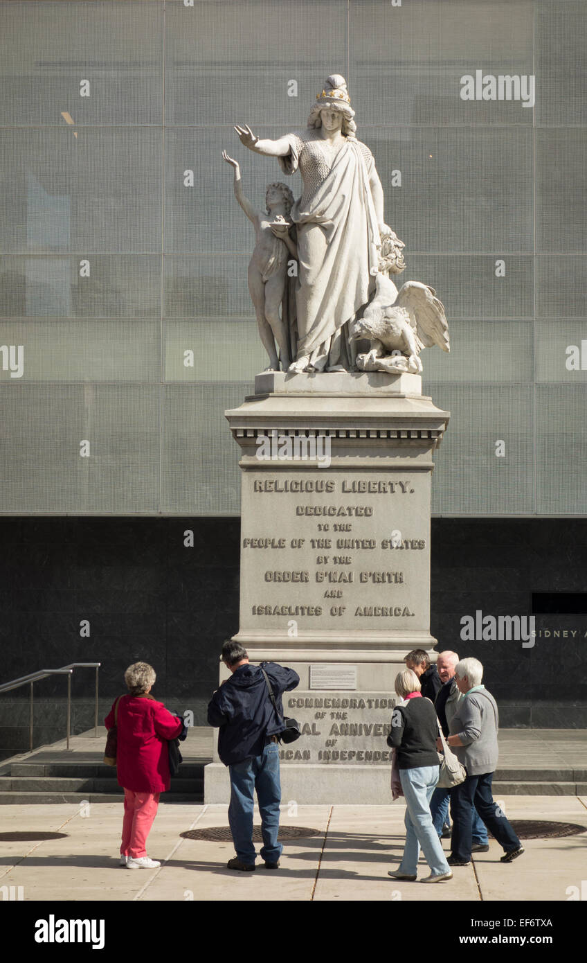 Religious liberty statue Philadelphia PA Stock Photo Alamy