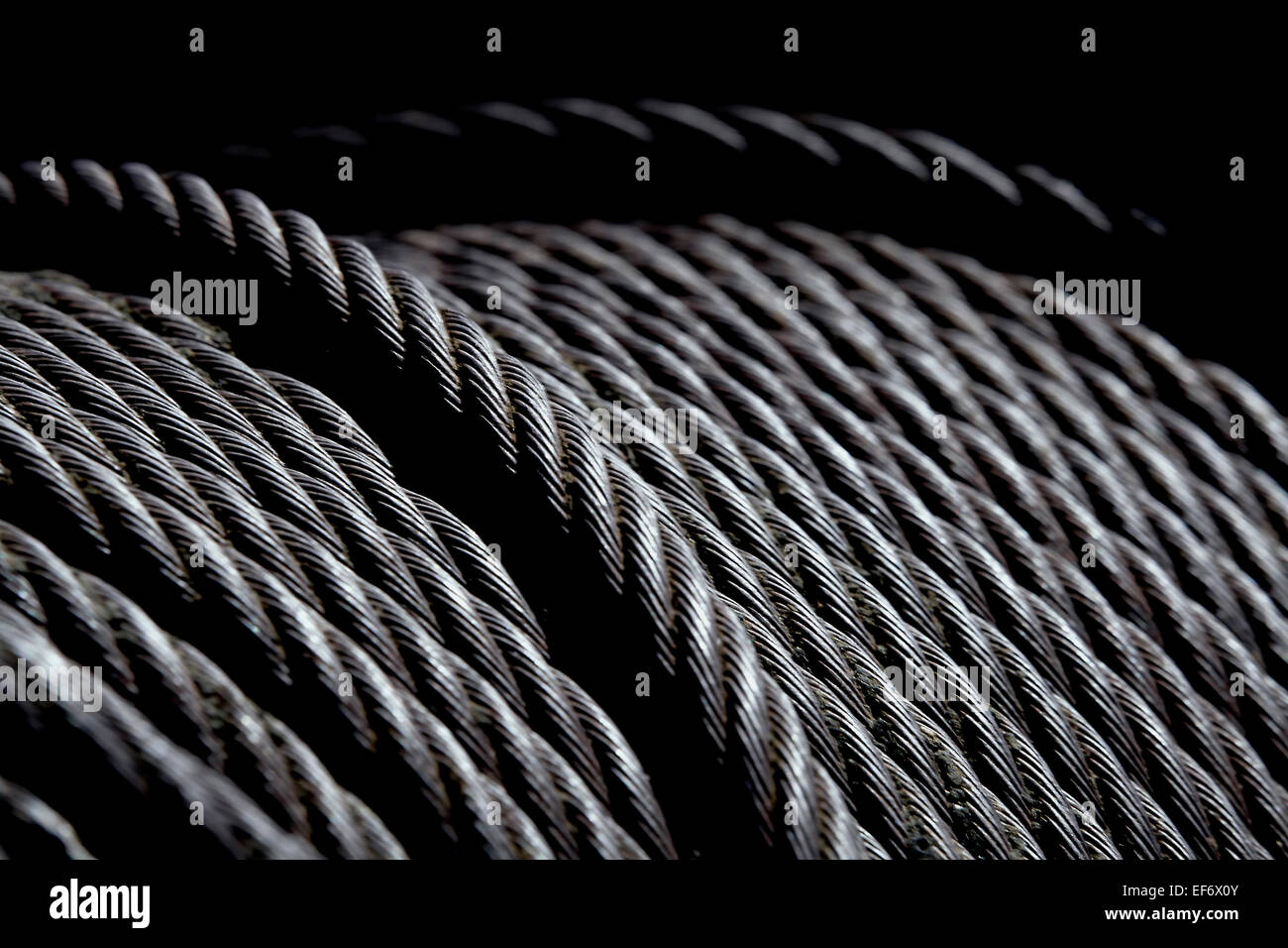 Thick steel cable hi-res stock photography and images - Alamy