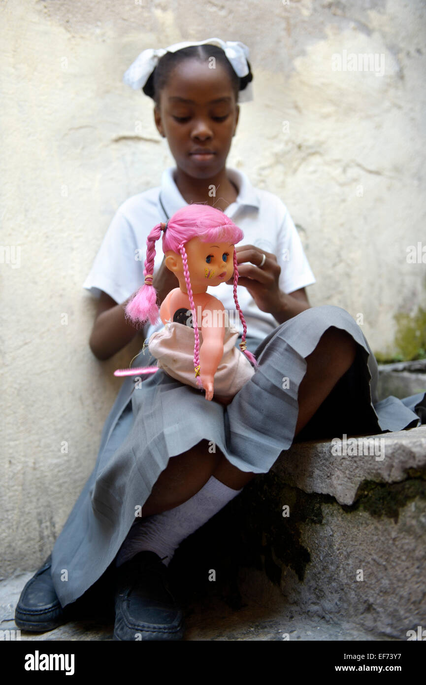 barbie baby sitter carrefour