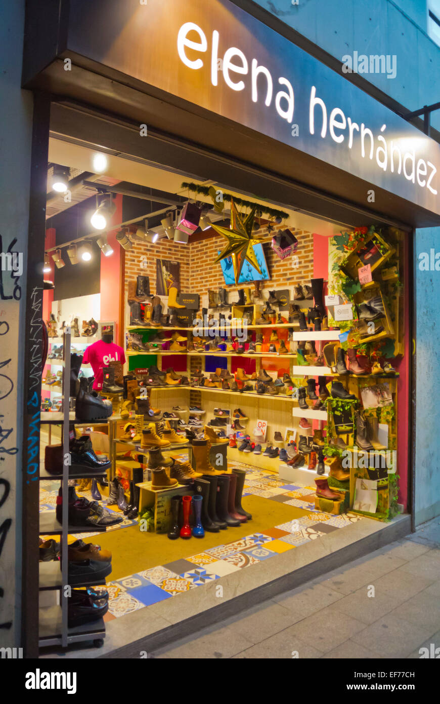 Shoe shop, Calle Fuencarral street, Malasana district, Madrid, Spain Stock  Photo - Alamy
