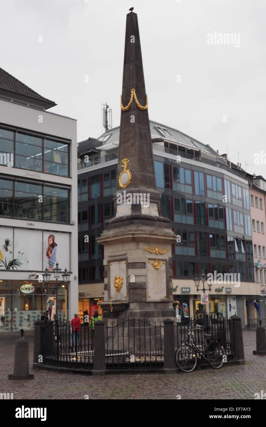 Obelisk in the market place of Bonn, Germany Stock Photo - Alamy