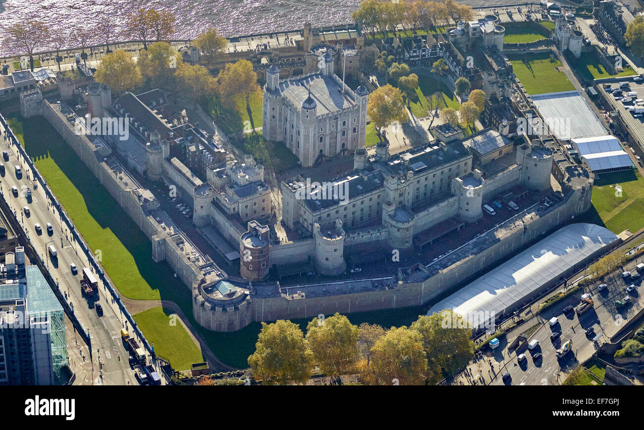 Tower of london aerial hi-res stock photography and images - Alamy