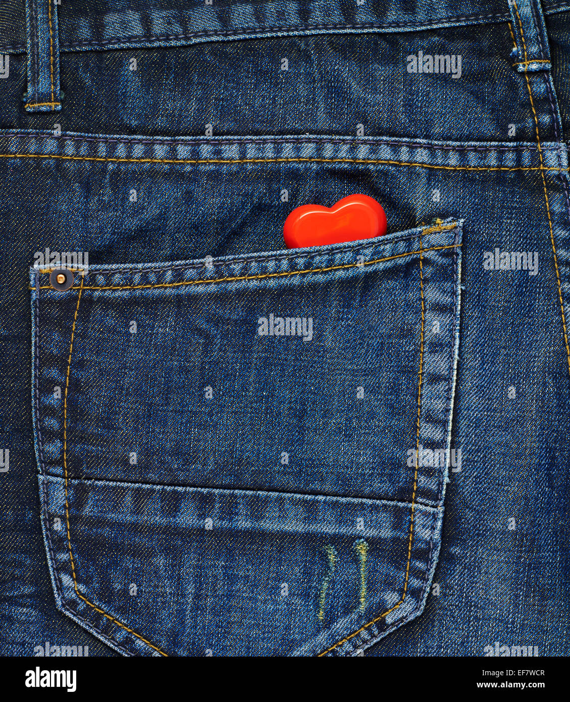 Red Steel Patch Jeans♡D SQUARED2（Red heart in a back pocket of a  