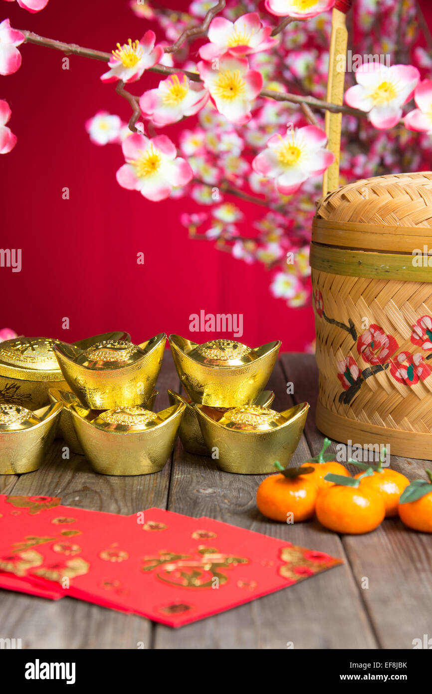 chinese new year decorations ,chinese character symbolizes gong xi fa