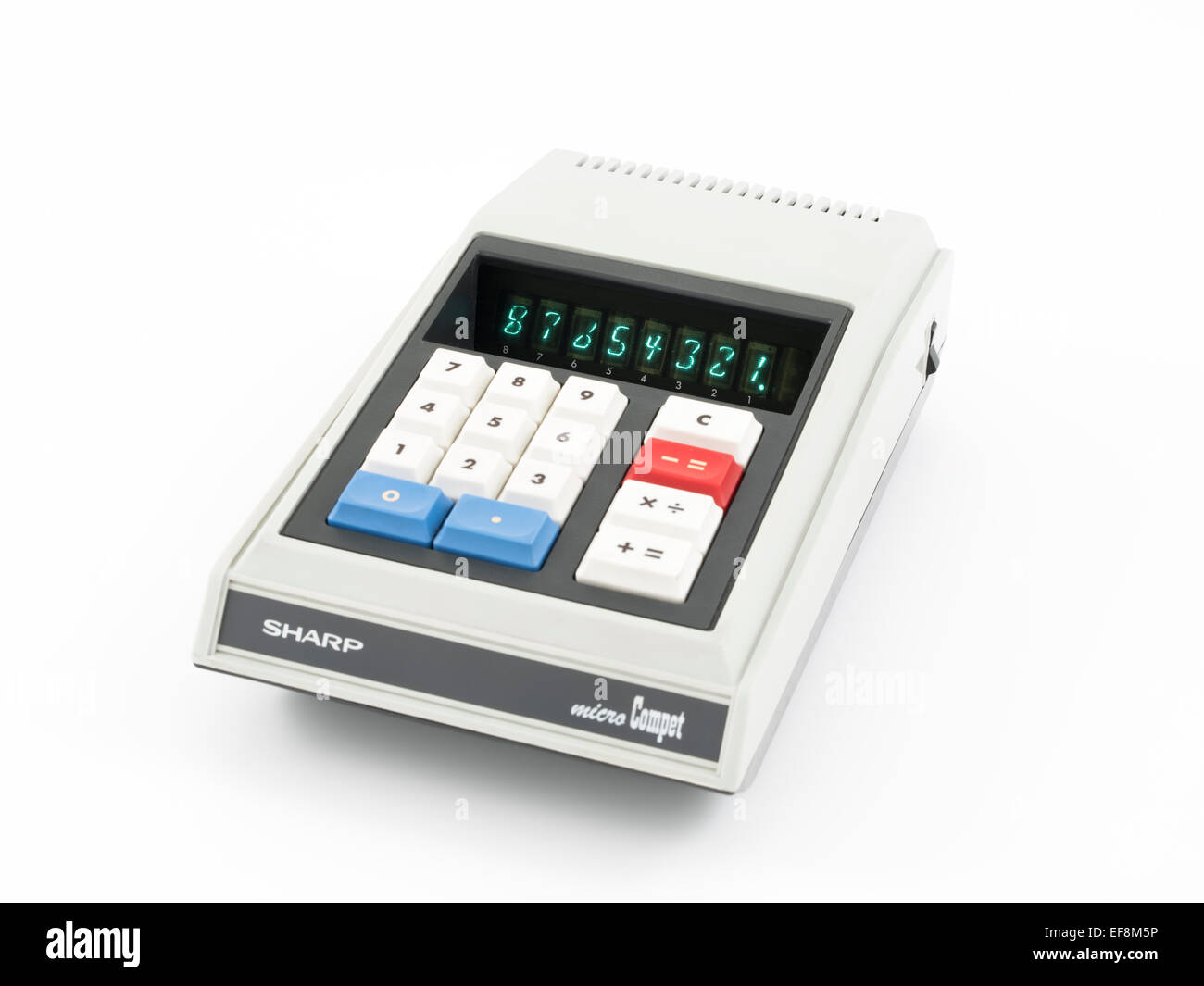 SHARP micro COMPET QT-8B ONE OF THE FIRST BATTERY OPERATED HAND HELD CALCULATORS (1970) Stock Photo