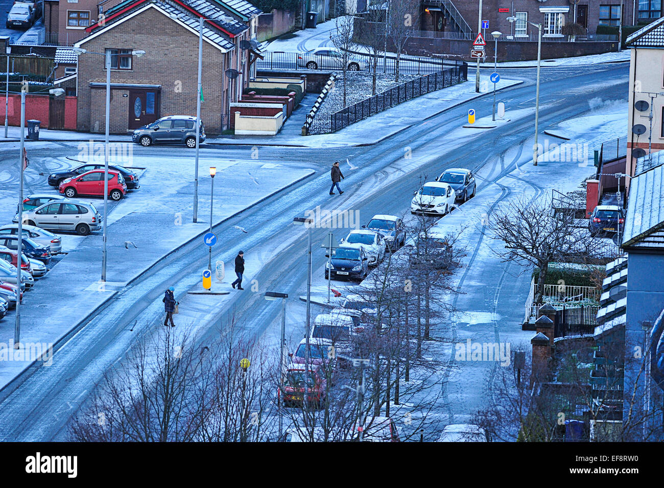 Londonderry, Northern Ireland. 29th January, 2015. UK weather Snow in Londonderry. Icy roads in Londonderry (Derry) in Northern Ireland. More snow is forecast for many parts of Northern Ireland and Britain tomorrow Credit:  George Sweeney/Alamy Live News Stock Photo