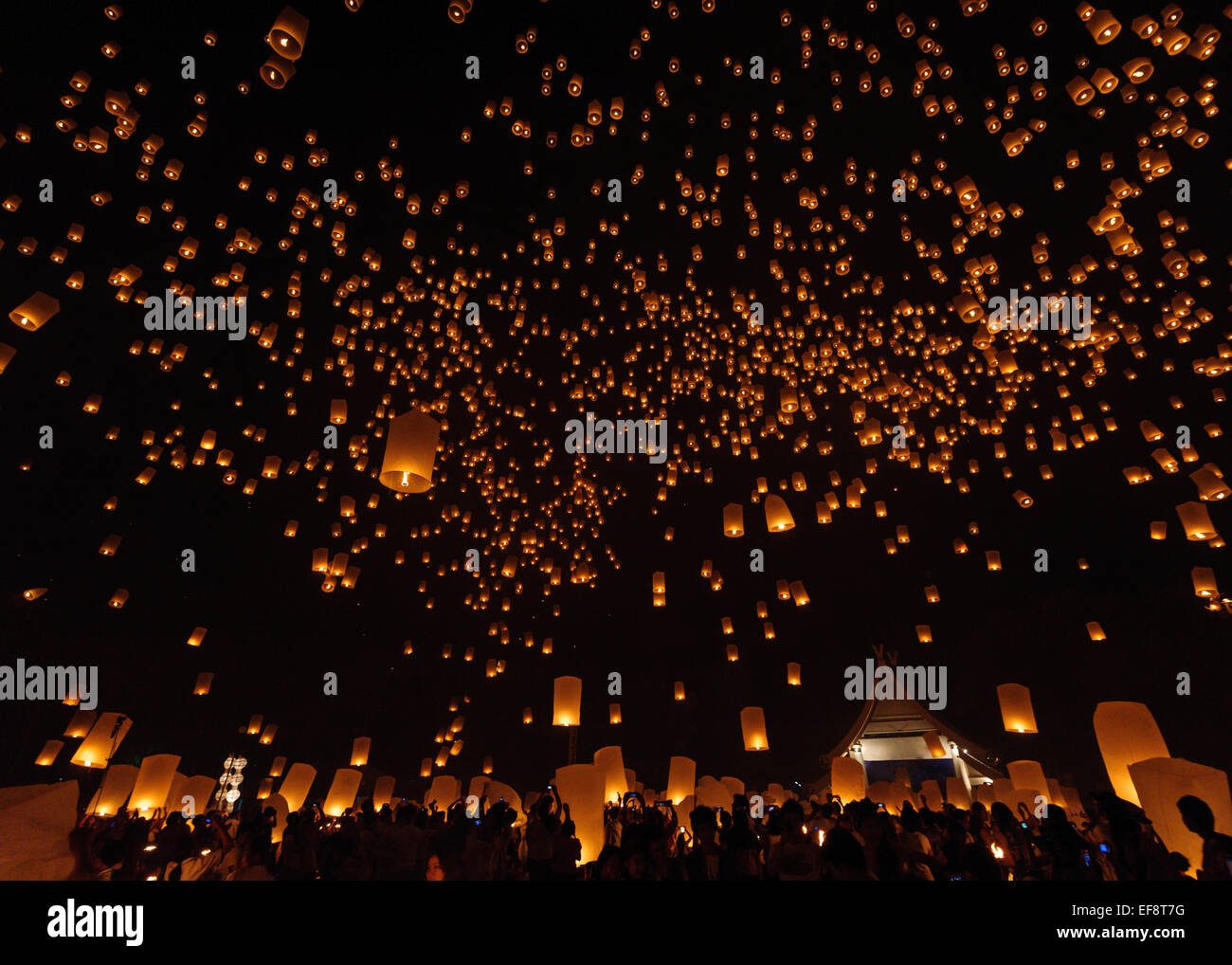 Yi Peng Lantern Festival, Chiang Mai, Thailand Stock Photo Alamy