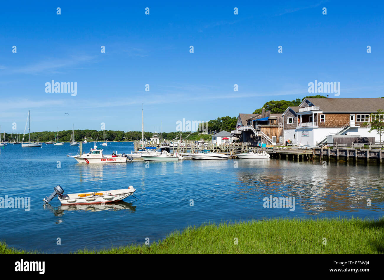 Dering Harbor at the north end of Shelter Island, Shelter Island Heights, Suffolk County, Long Island , NY, USA Stock Photo