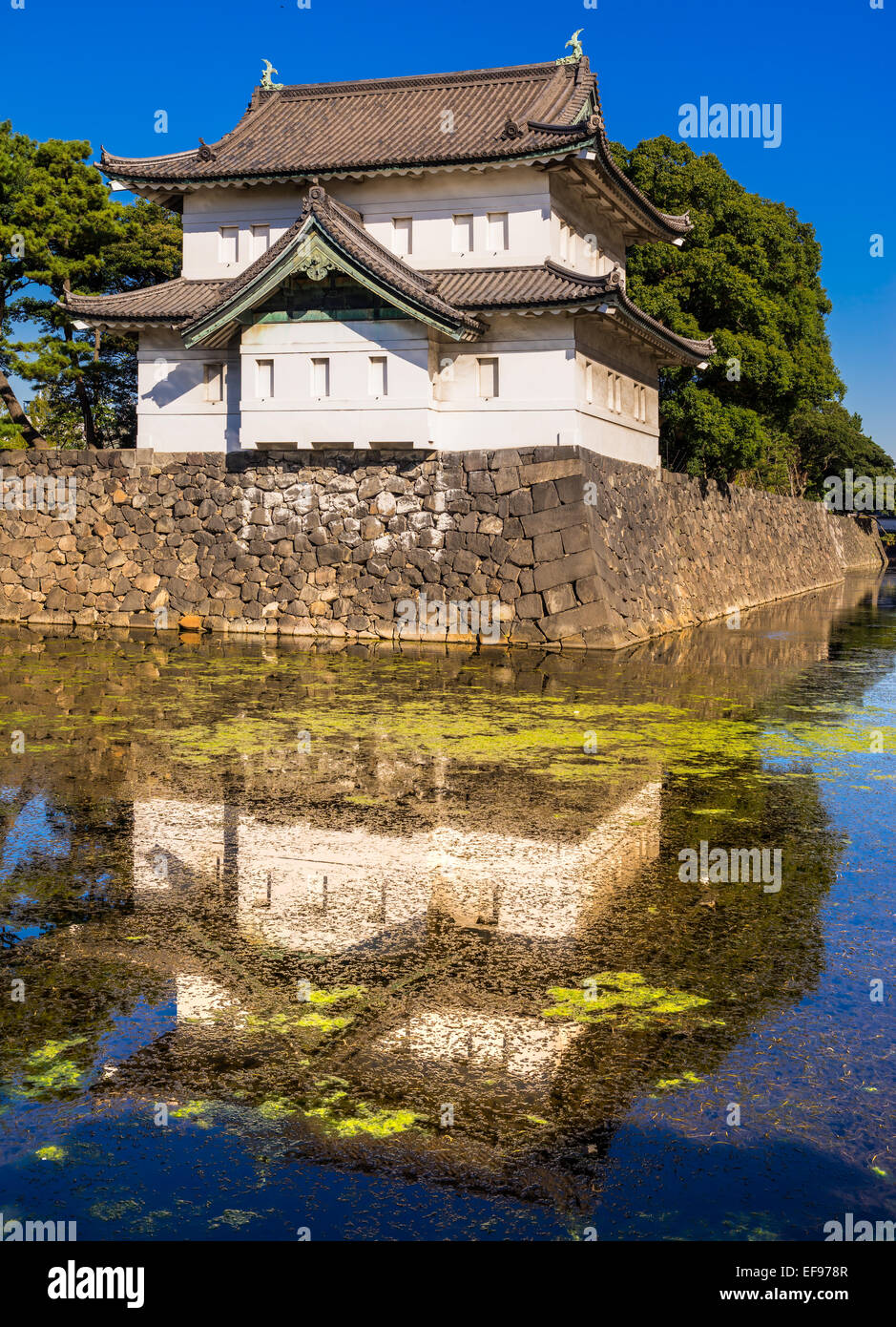 Tokyo imperial palace hi-res stock photography and images - Alamy
