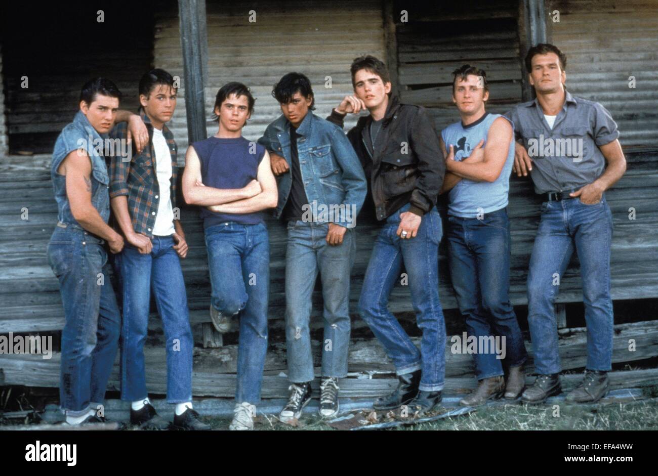 TOM CRUISE, ROB LOWE, C. THOMAS HOWELL, RALPH MACCHIO, MATT DILLON, EMILIO  ESTEVEZ, PATRICK SWAYZE, THE OUTSIDERS, 1983 Stock Photo - Alamy