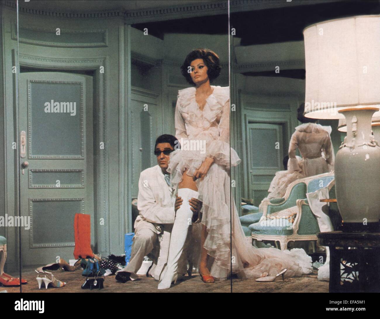 arabesque-1966-sophia-loren-high-resolution-stock-photography-and