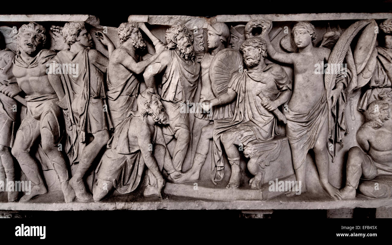 Front panel of the roman sarcophagus adorned with a relief representing the submission of the Sarmatians second century AD  - Cortile Ottagono, Museo Pio-Clementino  ( Vatican Museum Rome Italy ) Stock Photo