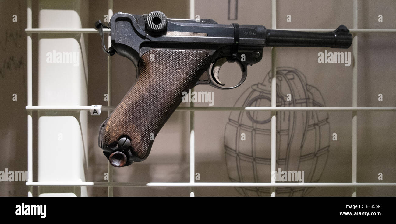 WW1 luger pistol - The Pistole Parabellum 1908—or Parabellum-Pistole (Pistol Parabellum)—is a toggle-locked recoil-operated semi Stock Photo