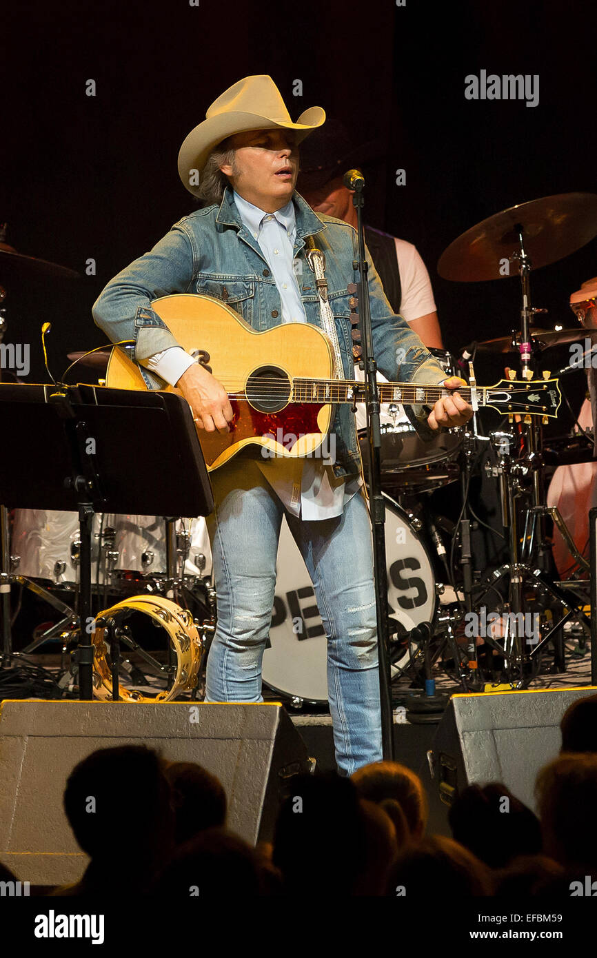 jul trädgårn Dwight Yoakam performing live at Restaurang Tradgar'n in Sweden 