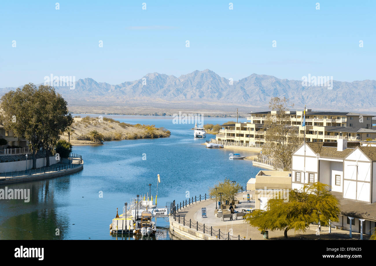 Lake Havasu City Ferry returning to terminal Stock Photo Alamy