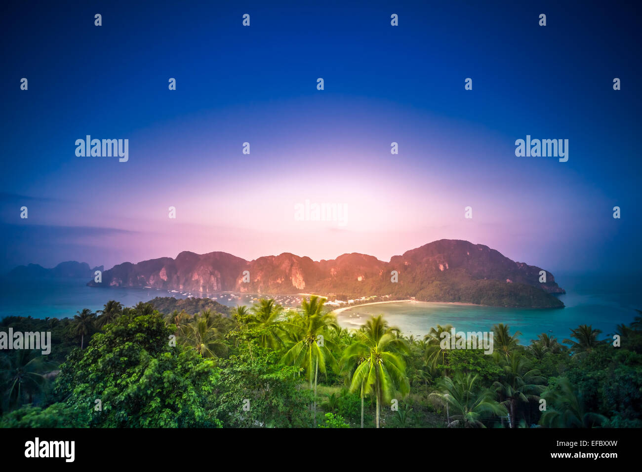 Asian tropical beauty hi-res stock photography and images - Alamy