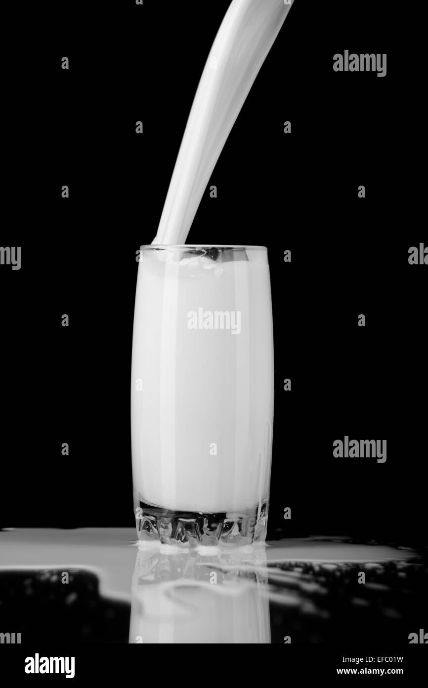 Milk glass splash fresh milk Black and White Stock Photos & Images Alamy