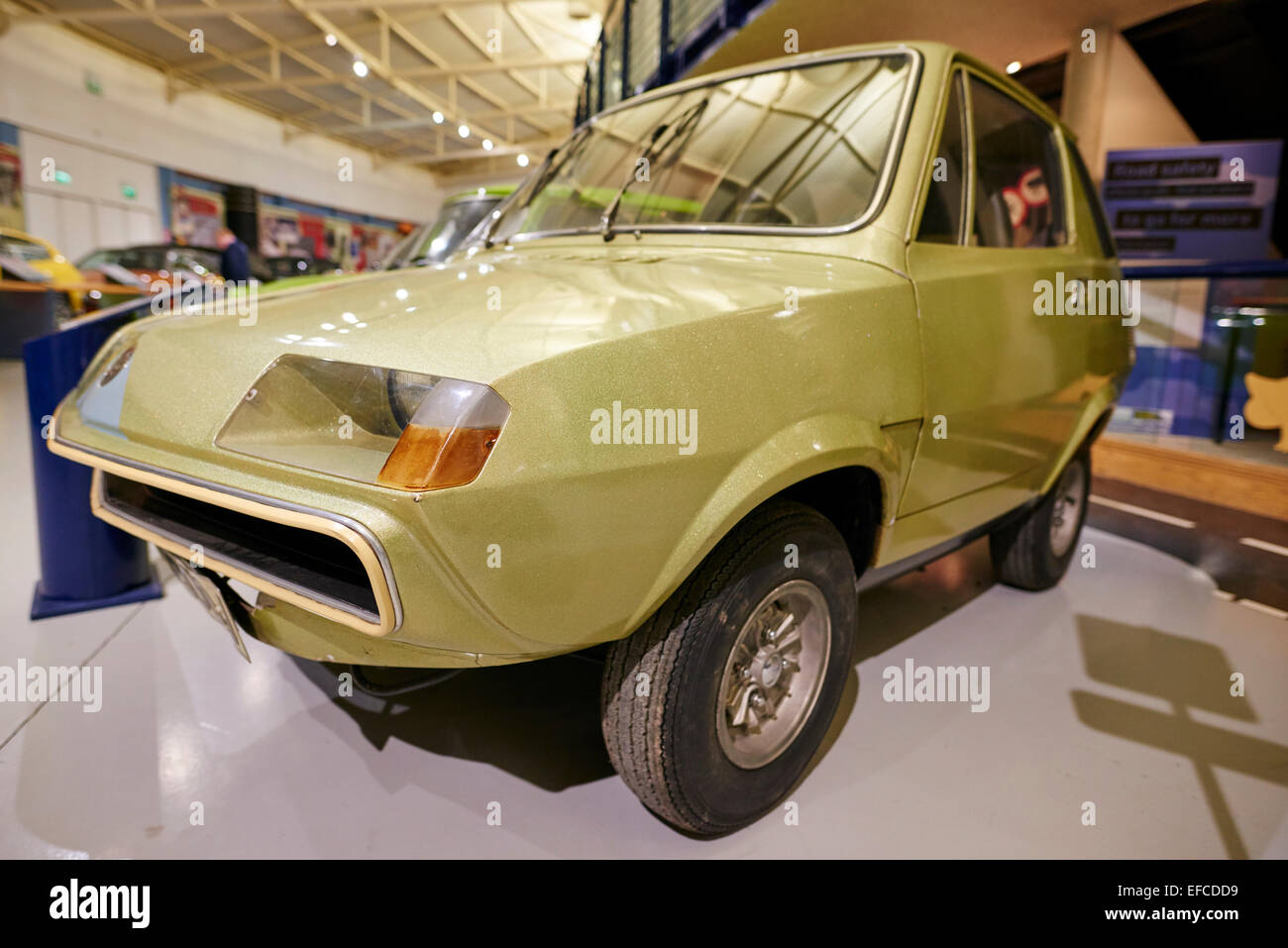 1972 Leyland Crompton Electricar Heritage Motor Centre Gaydon Warwickshire UK Stock Photo