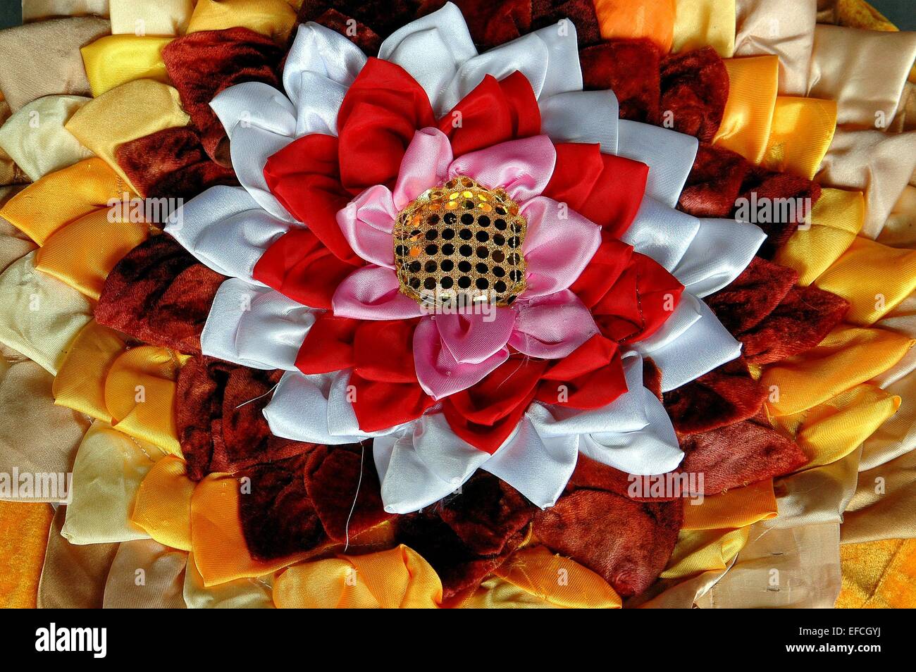 Prayer cushion hires stock photography and images Alamy