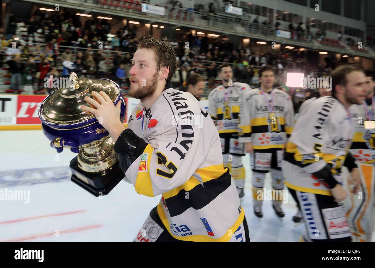 Victoire Rouen/Joie Loic LAMPERIER - 25.01.2015 - Rouen/Amiens - Finale  Coupe de France 2015 de Hockey sur glace.Photo : Xavier Laine/Icon Sport  Stock Photo - Alamy