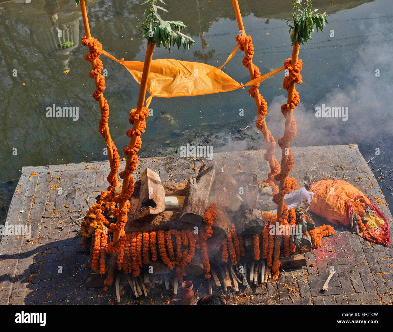 Funeral Rites or burning of dead in Pashupatinath in Kathmandu, Nepal