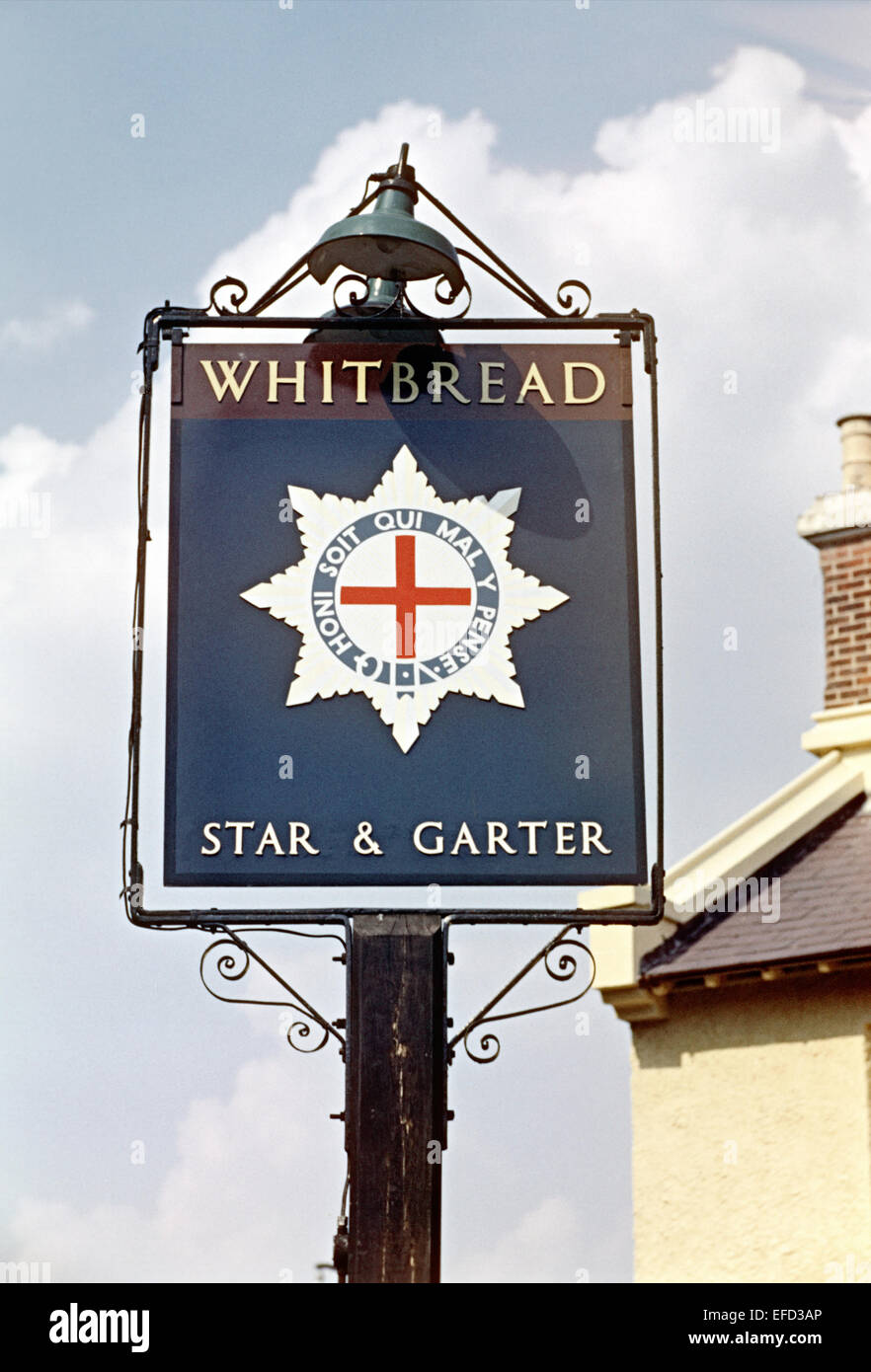 Old Pub Signs, Star & Garter Pub Sign, Tonbridge, Kent, Britain - 1960s Stock Photo