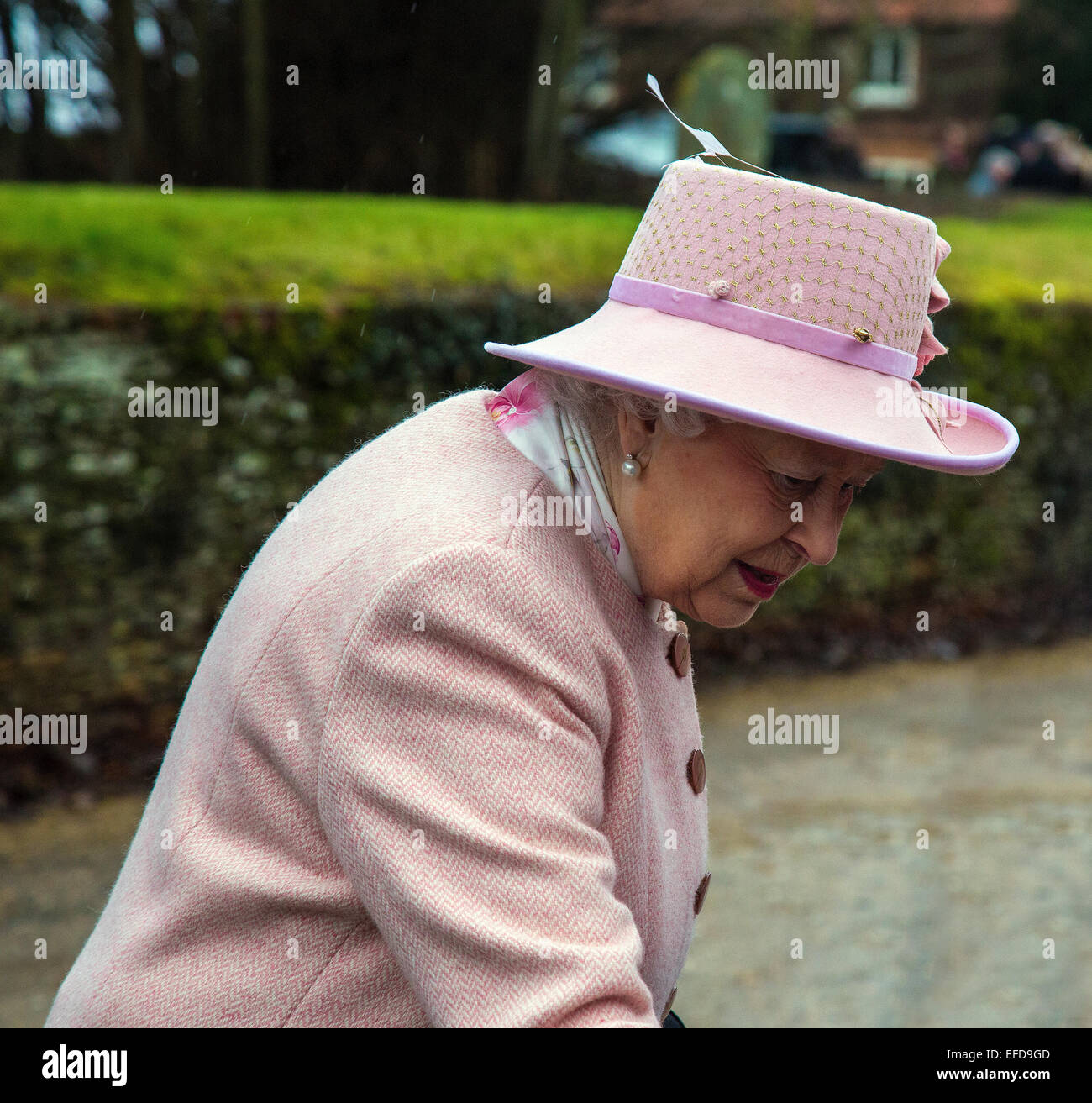West Newton, Norfolk. 1st Feb, 2015. HM Queen Elizabeth II attends the morning service at West Newton. A small crowd of well wishers were there to see the Queen and Prince Philip. Credit:  Ian Ward/Alamy Live News Stock Photo