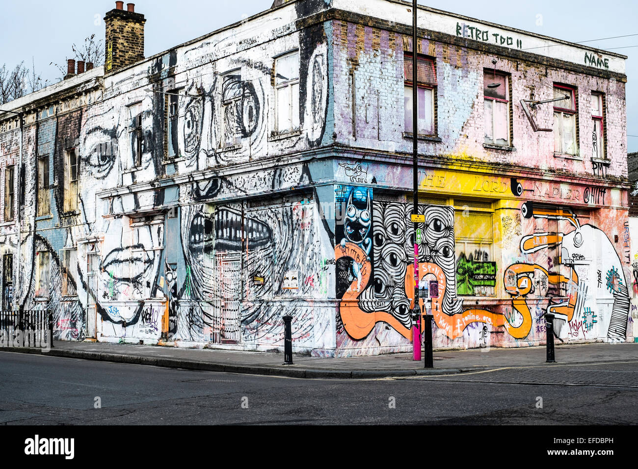 Pub Hackney Wick graffiti art artistic culture UK Stock Photo