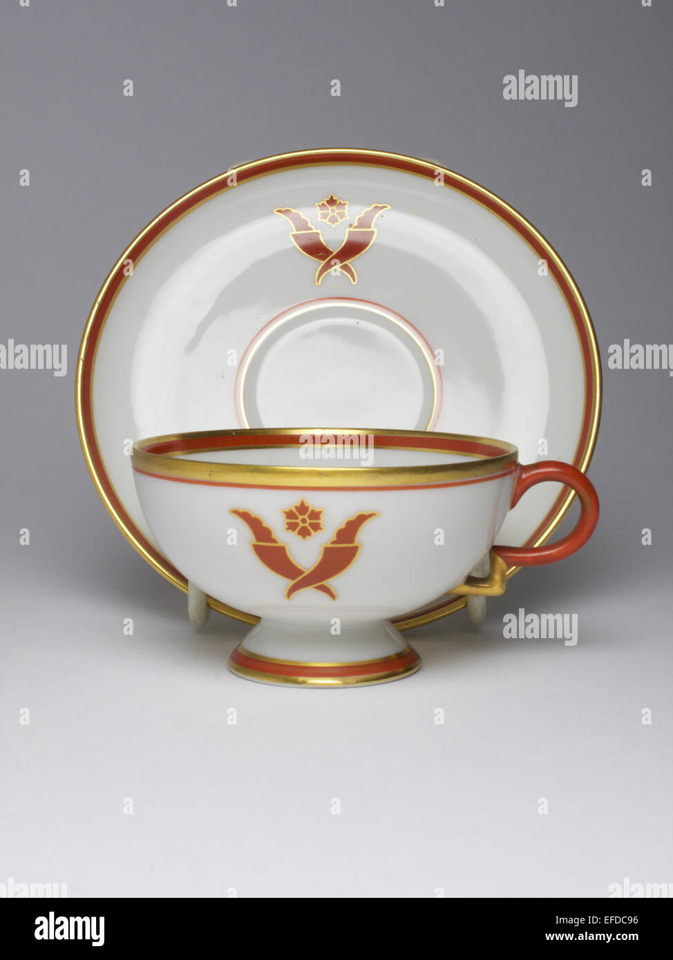 Richard Ginori Gio Ponti Art Deco porcelain cup & saucer Stock Photo
