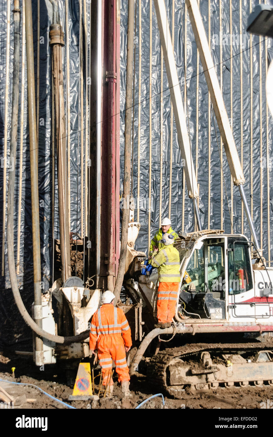 Foundations workers hires stock photography and images Alamy