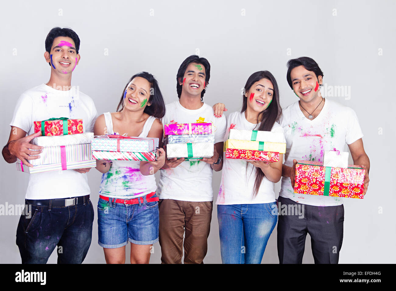 online holi gifts india